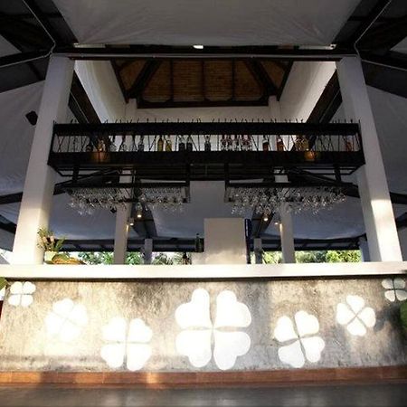 Hutcha Resort Мае Нам Екстериор снимка